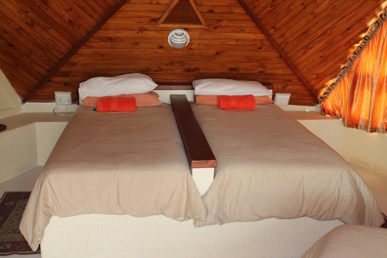Pyramids Motel Van Reenen Luaran gambar